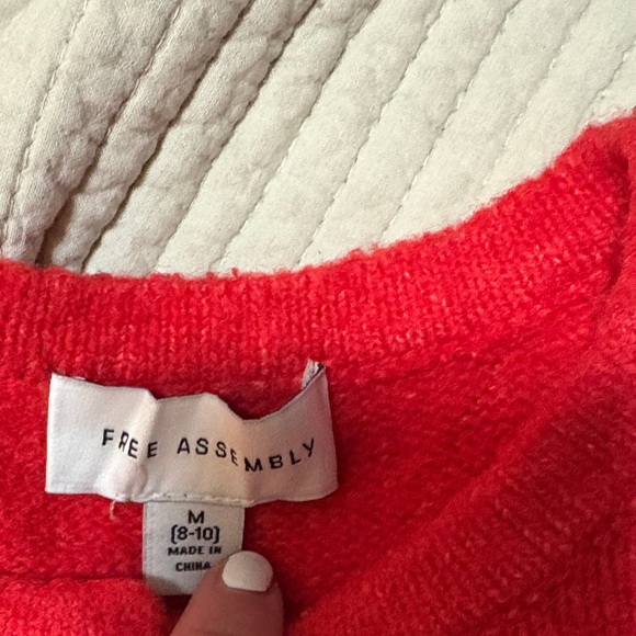 Free Assembly Red and Black Patterned Cardigan - Picture 2 of 3